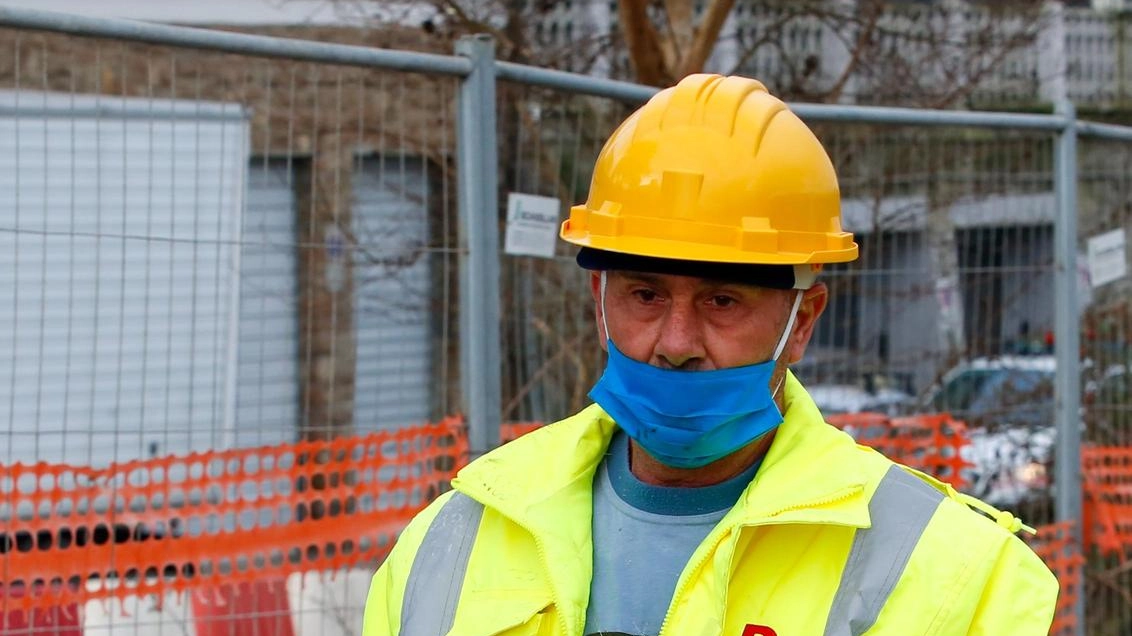 I lavori per la rampa del ponte tra Lastra e Signa