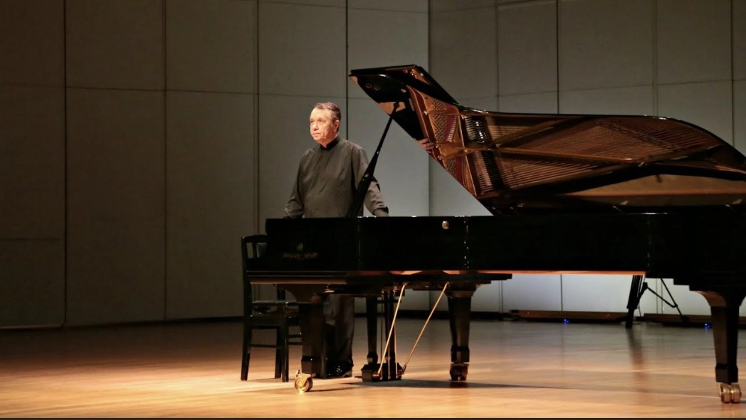 Il leggendario pianista Mikhail Pletnev