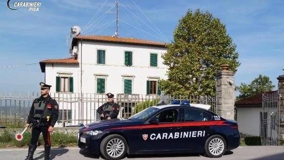 Il latitante è stato intercettato e scovato dai carabinieri dell’aliquota operativa della compagnia di San Miniato