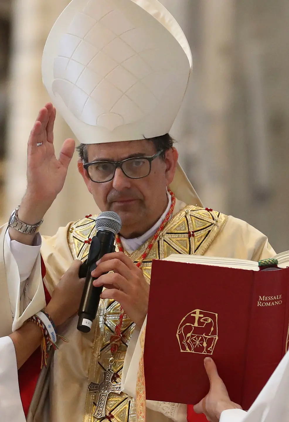 L’appello alla pace del cardinale: "Santa Caterina chiede di non tacere"