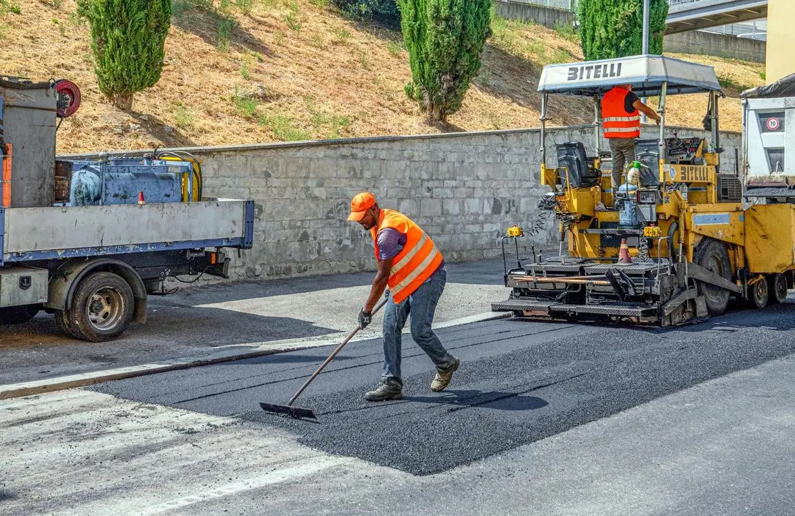 Nuovo asfalto per 220mila euro. Centro e frazioni con strade sicure