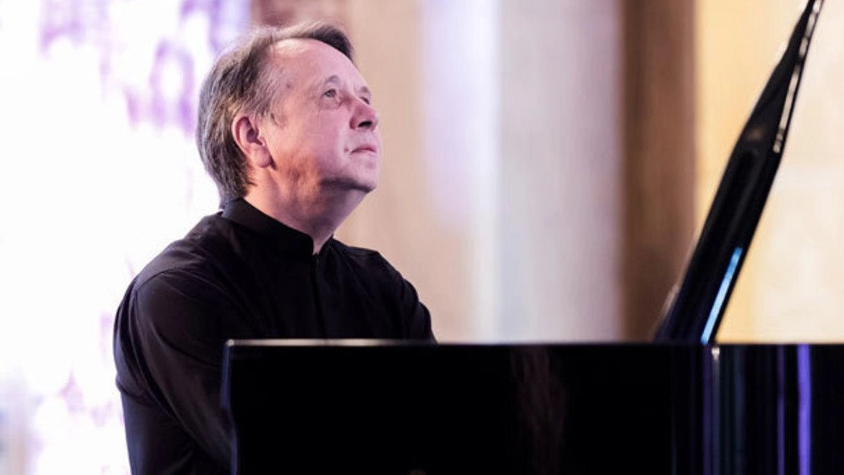 Mikhail Pletnev, pianista di straordinario talento, acclamato a livello internazionale anche come direttore d’orchestra e compositore, sarà il protagonista del...