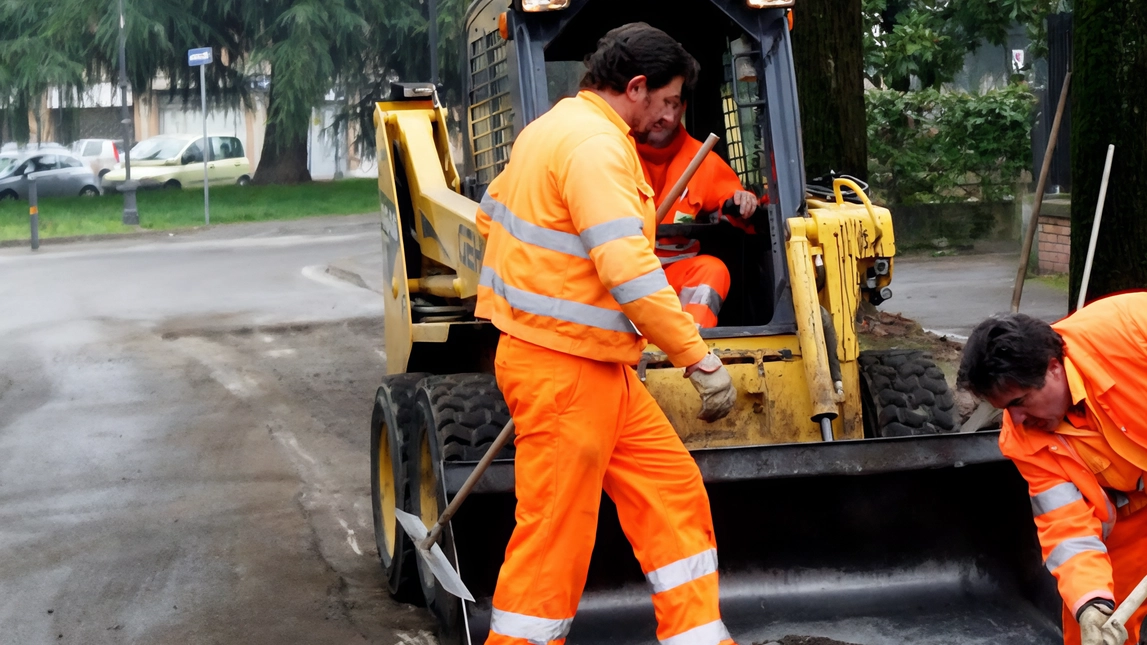 Tra gli investimenti previsti anche il rifacimento delle strade del Comune