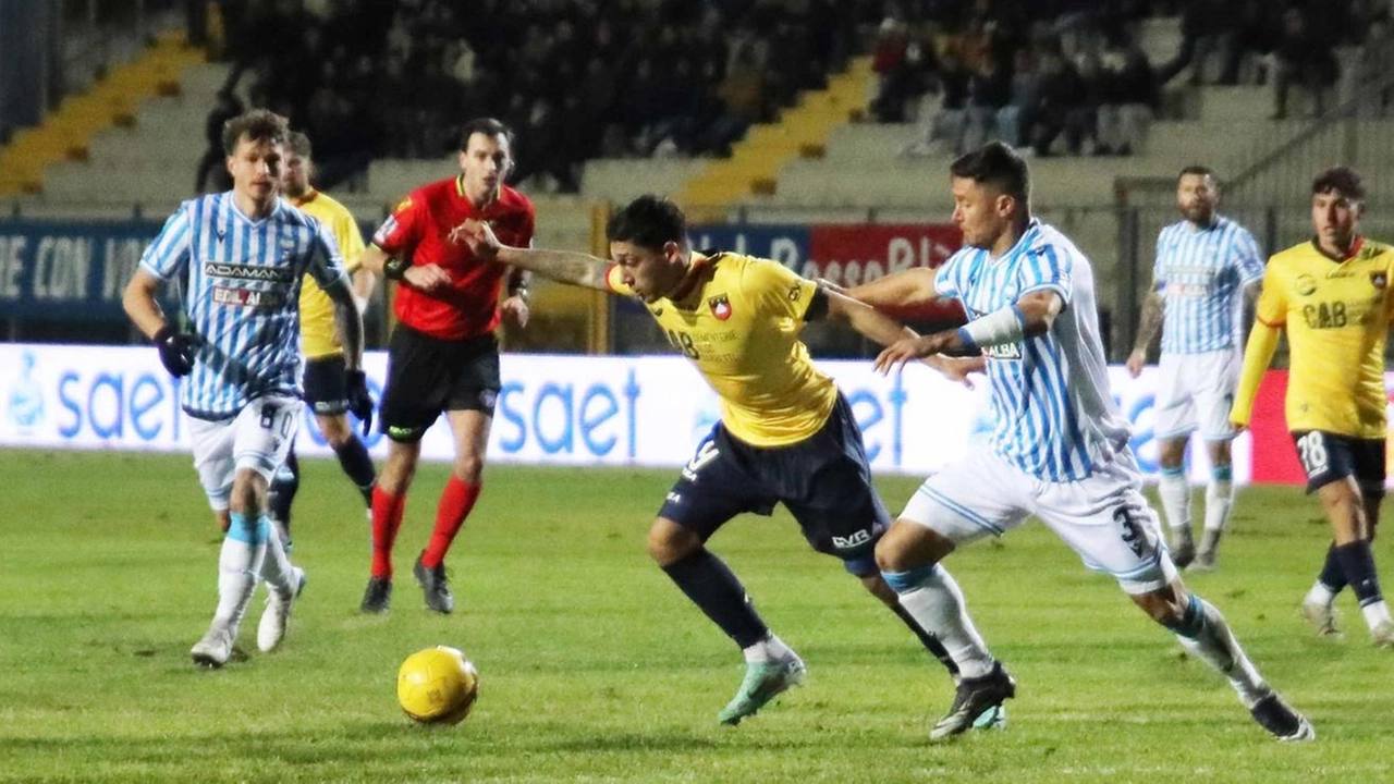 Christian Tommasini torna al gol nel pareggio con la SPAL. Soddisfatto della squadra, punta a migliorare la classifica.