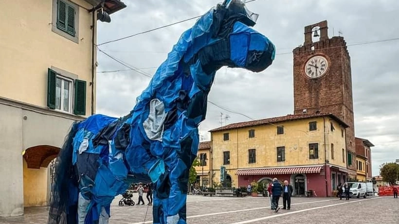 Il cavallo blu simbolo di libertà