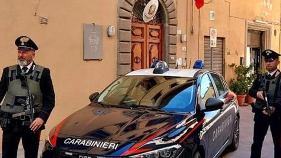 Ragazzino rapinato in centro. Denunciato un uomo di 34 anni. Identificato con le telecamere