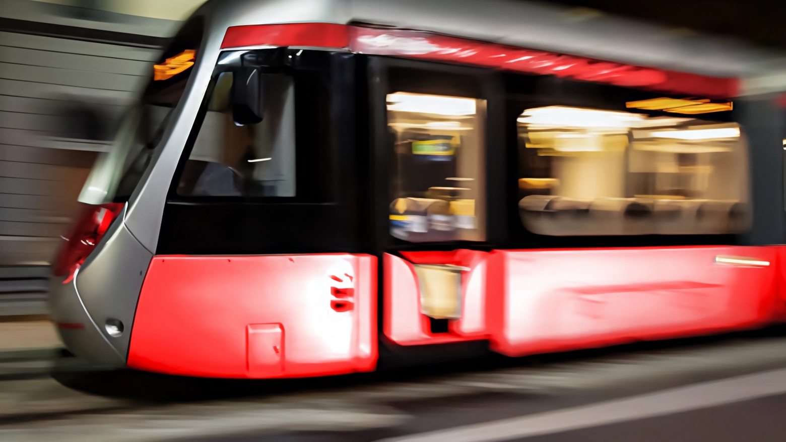 Meno pali e più batterie . Tram light nei viali del Poggi. Un Sirio meno impattante anche per Campo di Marte