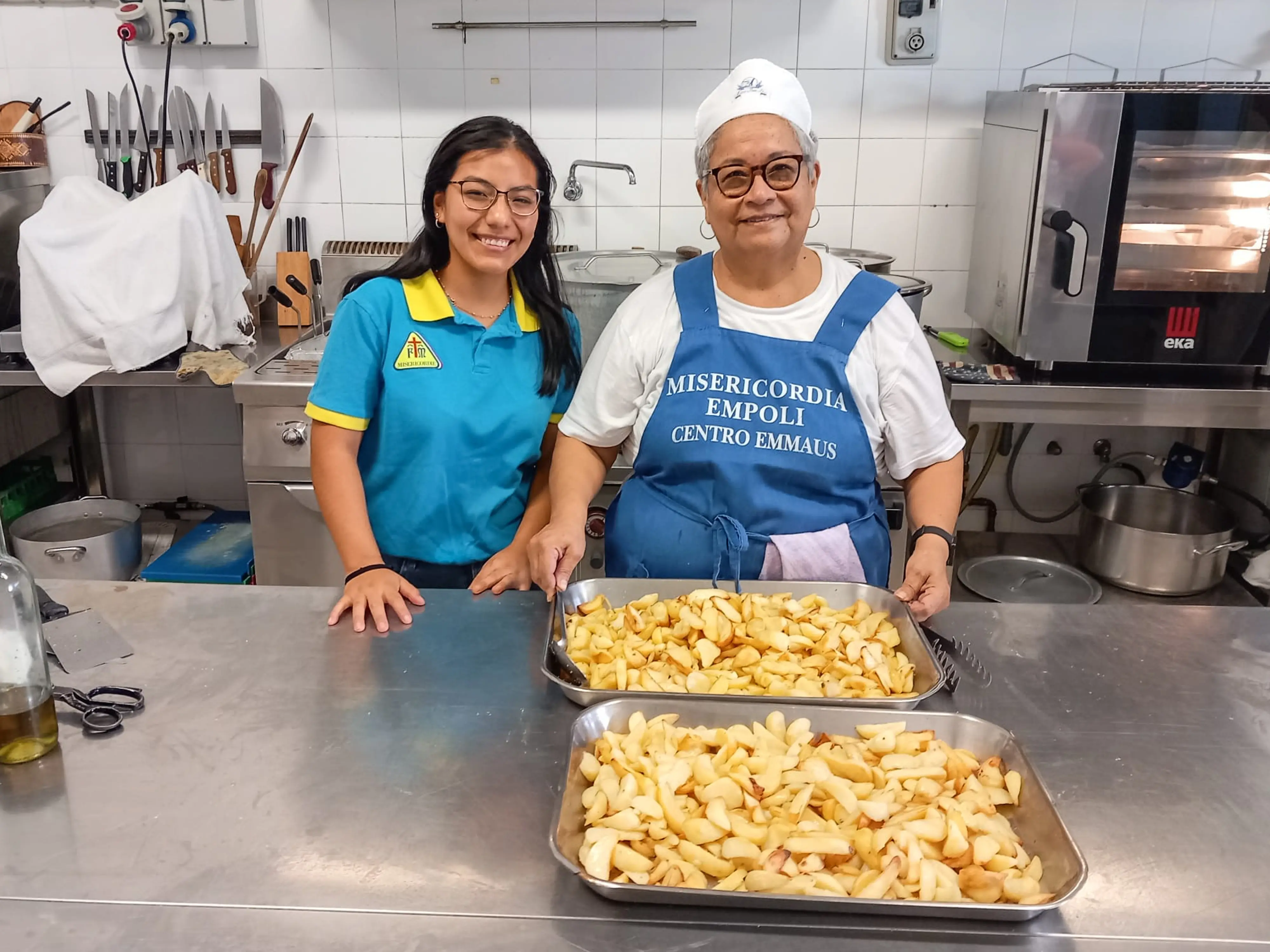 La solidarietà arriva sulla tavola. La Misericordia organizza il pranzo: a Natale porte aperte e pasti a casa