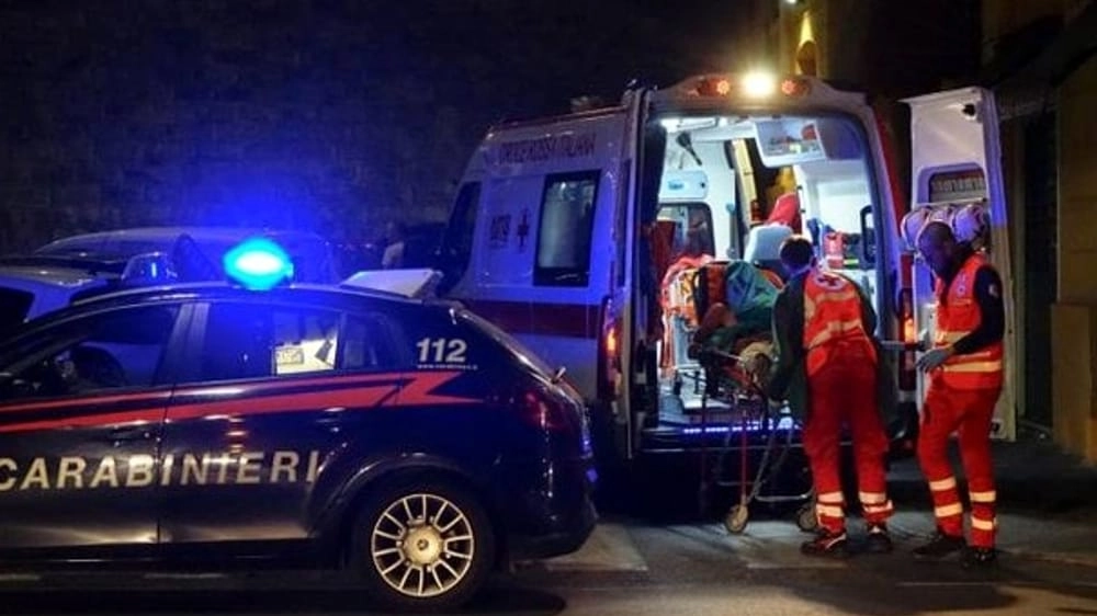 Maxi rissa a Forte dei mMarmi in piena estate, denunciati sei ragazzi (foto repertorio)