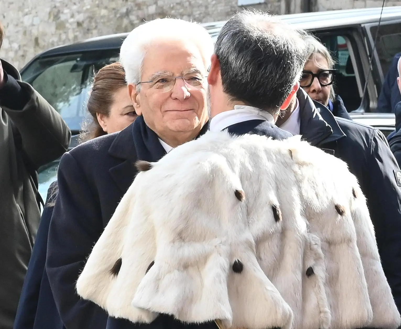 "Nessuno tocchi Mattarella"