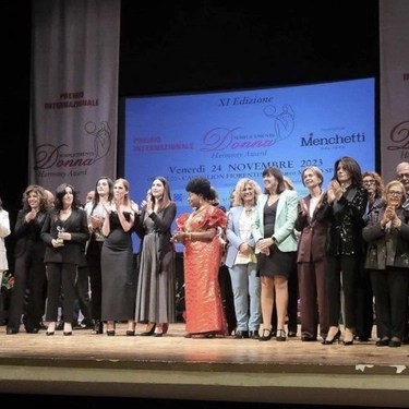 Torna al teatro "Mario Spina” il premio internazionale “Semplicemente donna”