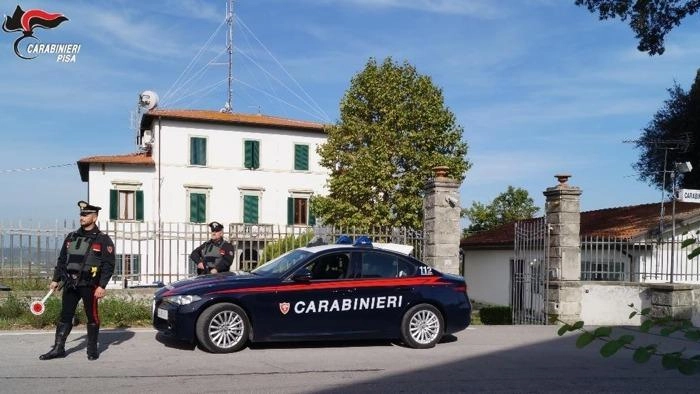 Minuti di paura, escalation di violenza verbale sfociata in minacce aggravate. Intervento dei carabinieri. Il provvedimenti ha la durata di un anno.