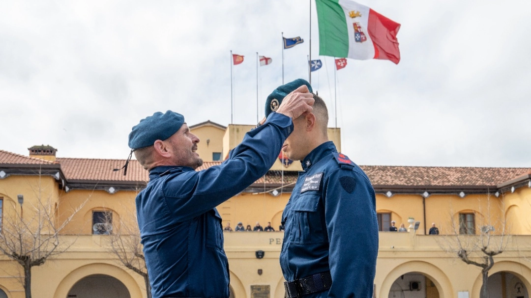 La Spezia, consegnati i Baschi Blu a quattro nuovi palombari