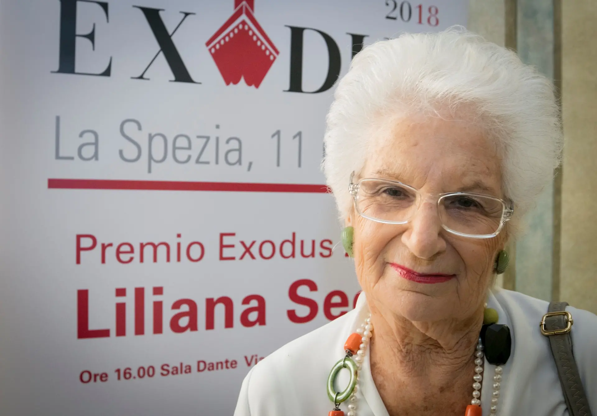 Spezia, insulti a Liliana Segre per la proiezione di un film. La condanna del sindaco