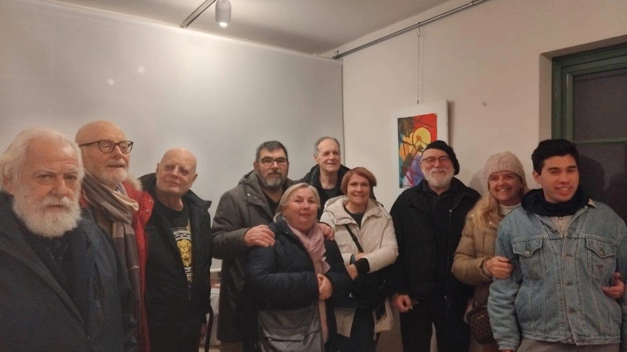 Gli artisti di Spazio23 per il secondo anno hanno donato l’incasso all’associazione .