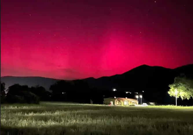 In Toscana l’aurora boreale: 11 maggio, dove e a che ore vederla