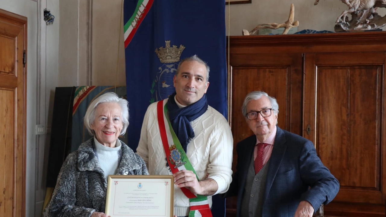 Lia Cecchini con il marito Mario Chiti e il sindaco Ghimenti