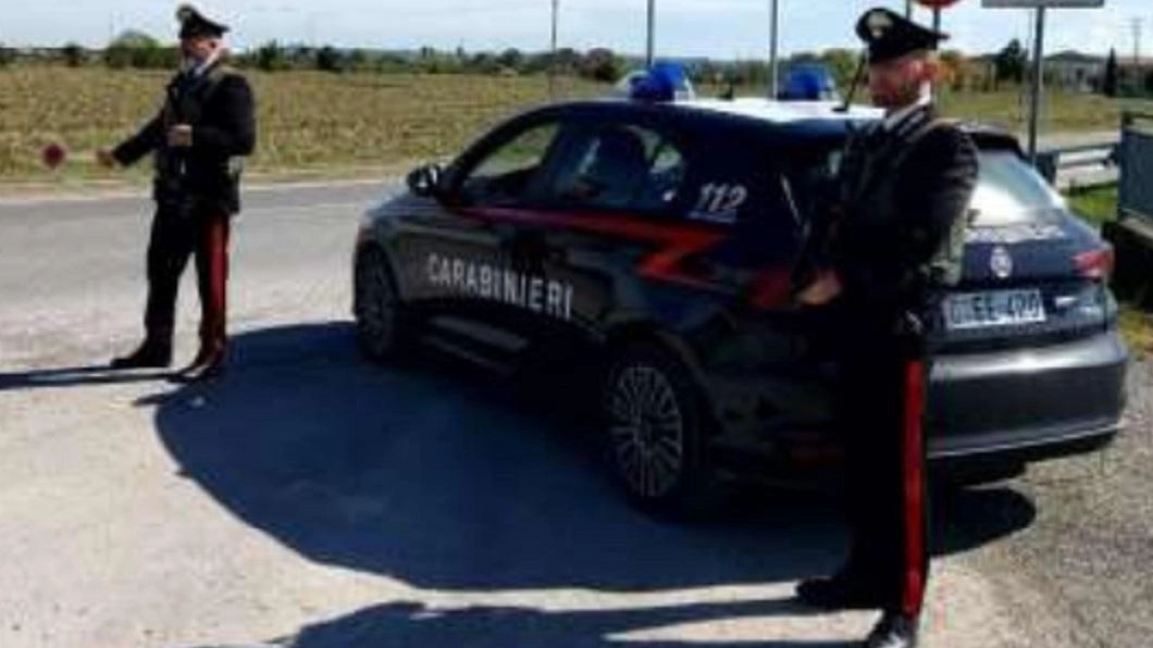 Una pattuglia dei carabinieri della stazione di Castelfranco in azione