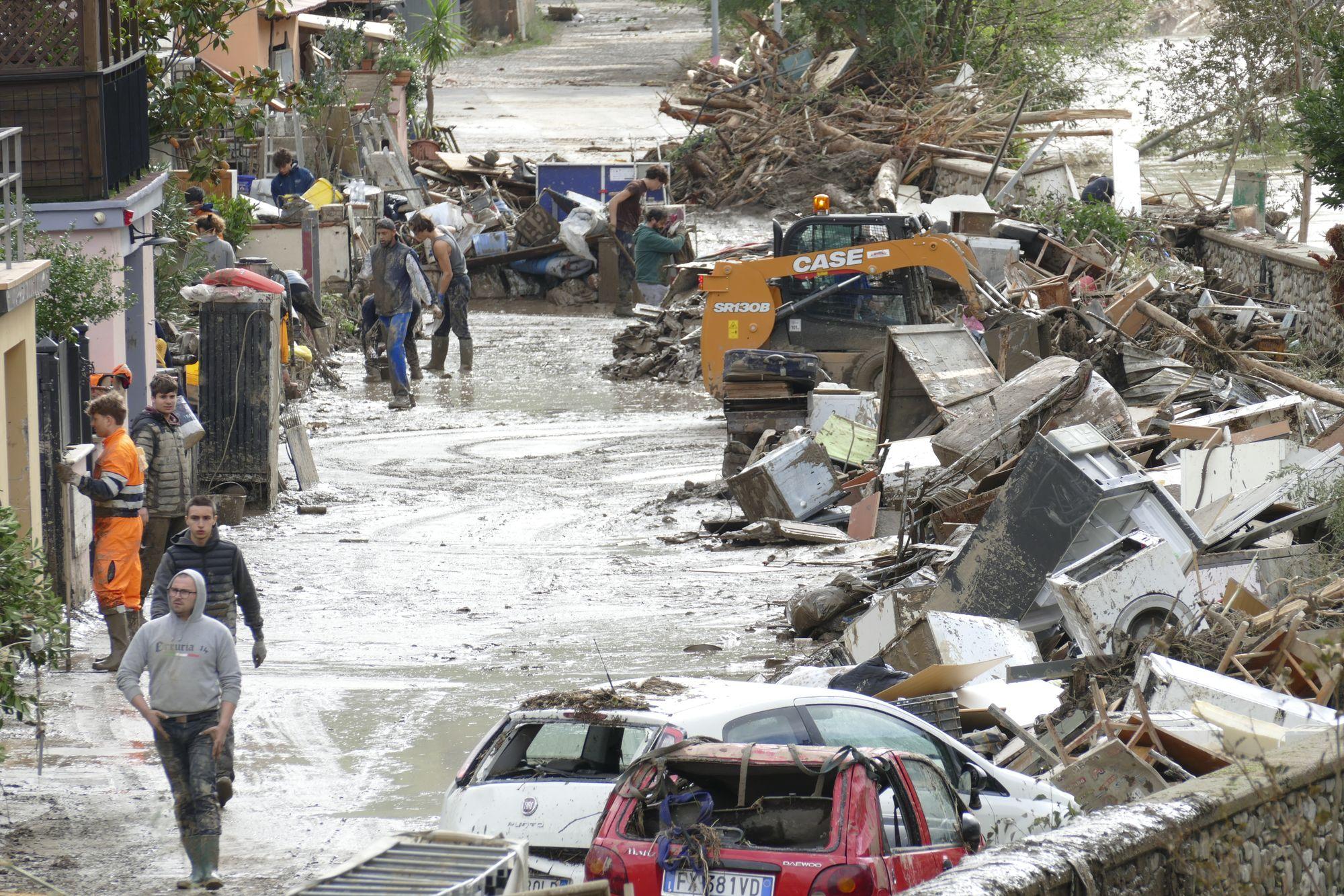 Alluvione 2023, 15 indagati: ci sono anche l’ex sindaco di Prato e il sindaco di Montemurlo