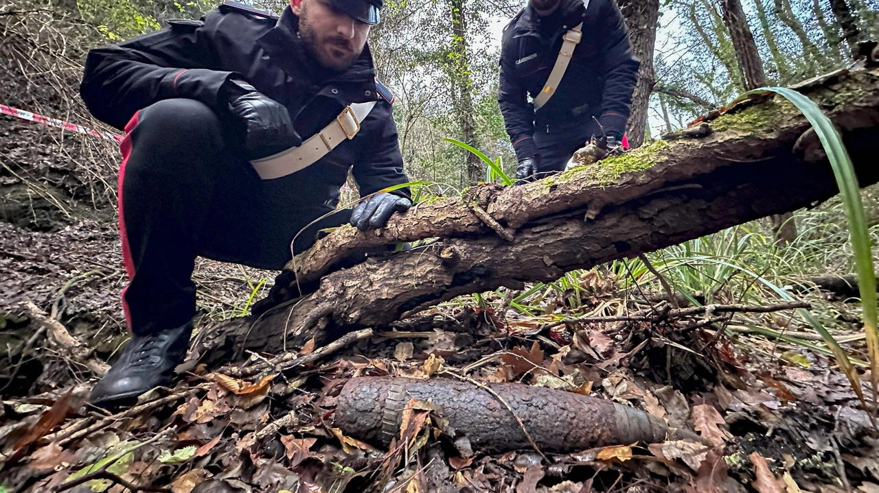 Ancora controlli dei carabinieri della compagnia di San Miniato nella zona delle Cerbaie per contrastare lo spaccio e la detenzione di droga