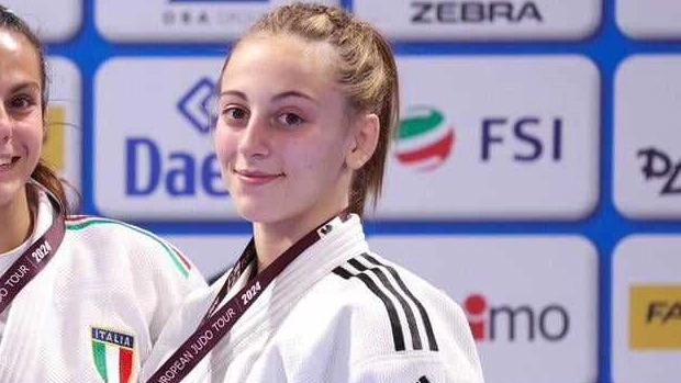 Elena Guarducci con la medaglia di bronzo