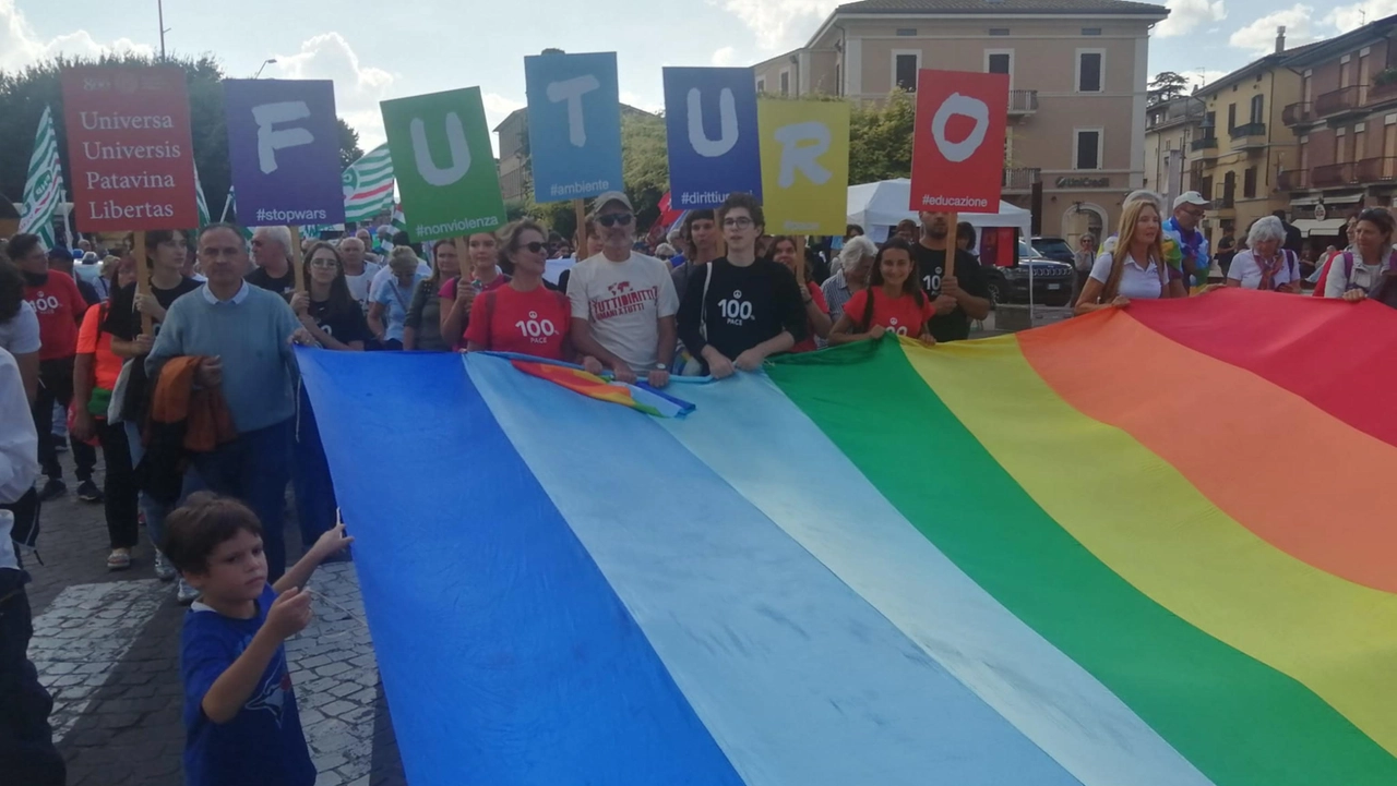 La Marcia della pace di Assisi (Foto Ansa)