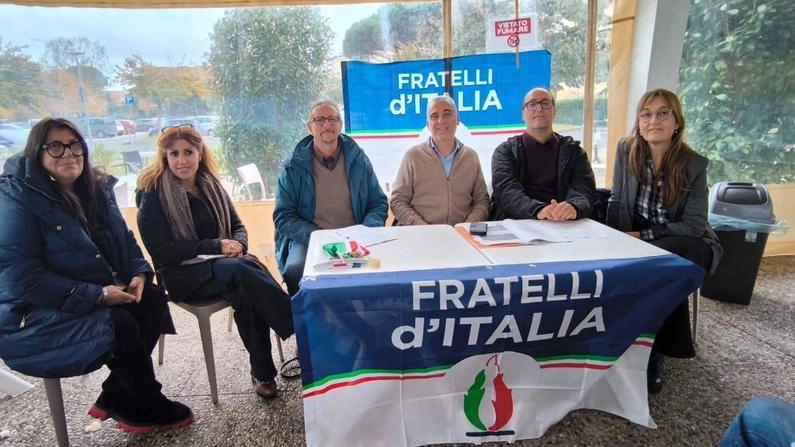 La linea di Fratelli d’Italia presentata dall’assessore Bedini: "La Regione segua il nostro esempio con gli appartamenti vuoti di Cascine Nuove e Coltano".