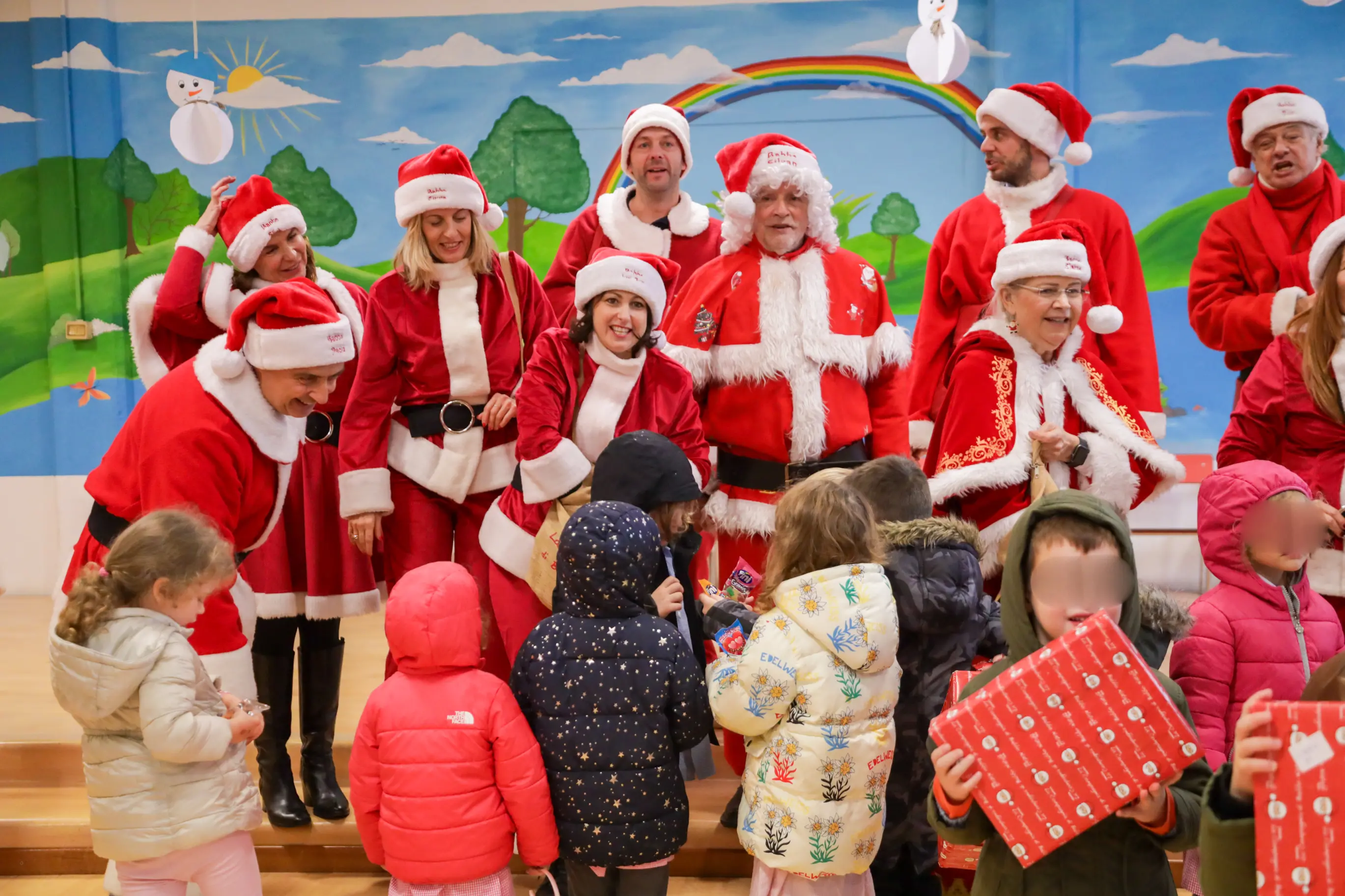 Firenze, la Compagnia di Babbo Natale organizza un concerto benefico al Maggio