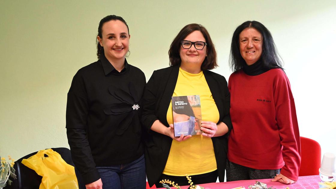 Alla Biblioteca Rossi ‘Le Narratrici delle tavole‘