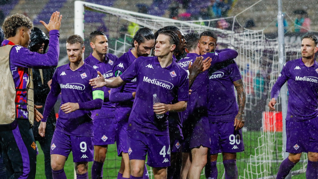 Fiorentina-Panathinaikos 3-1: qualità e sofferenza, i viola la ribaltano e volano ai quarti di finale