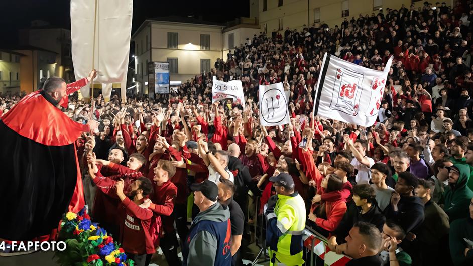 San Michele, Palio in rosso. Moncioveta prende tutto