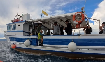 La Casa dei Polpi: così rinasce l’ecosistema sott’acqua. Un artista noto sostiene il progetto