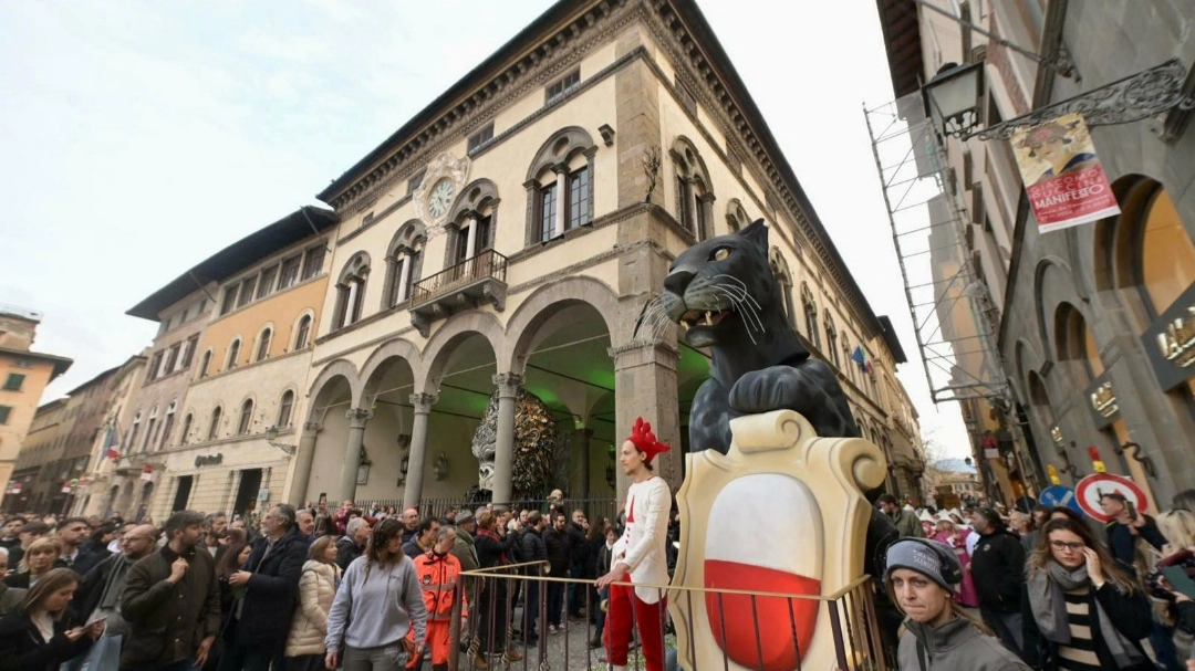 Sfilata in maschera a Lucca