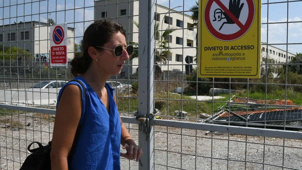 Ambiente da salvaguardare: "Inaccettabile non bonificare la spiaggia alla colonia Torino"