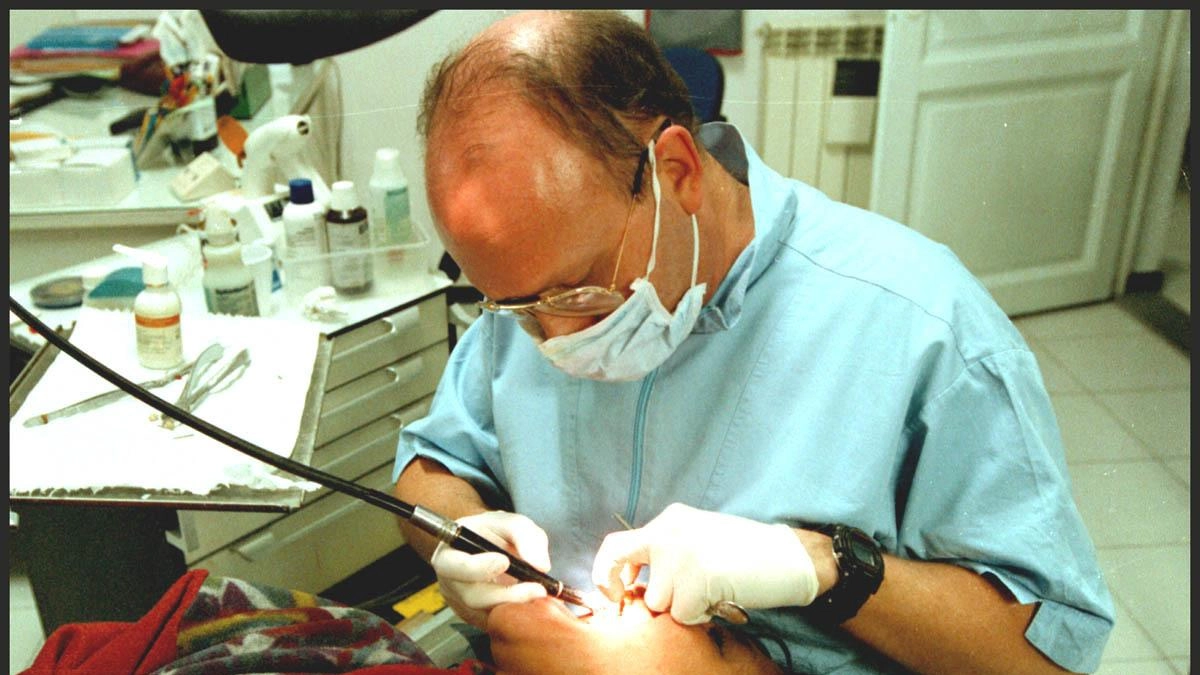 Falsi dentisti, piovono condanne . Su sette solo  due vengono assolti