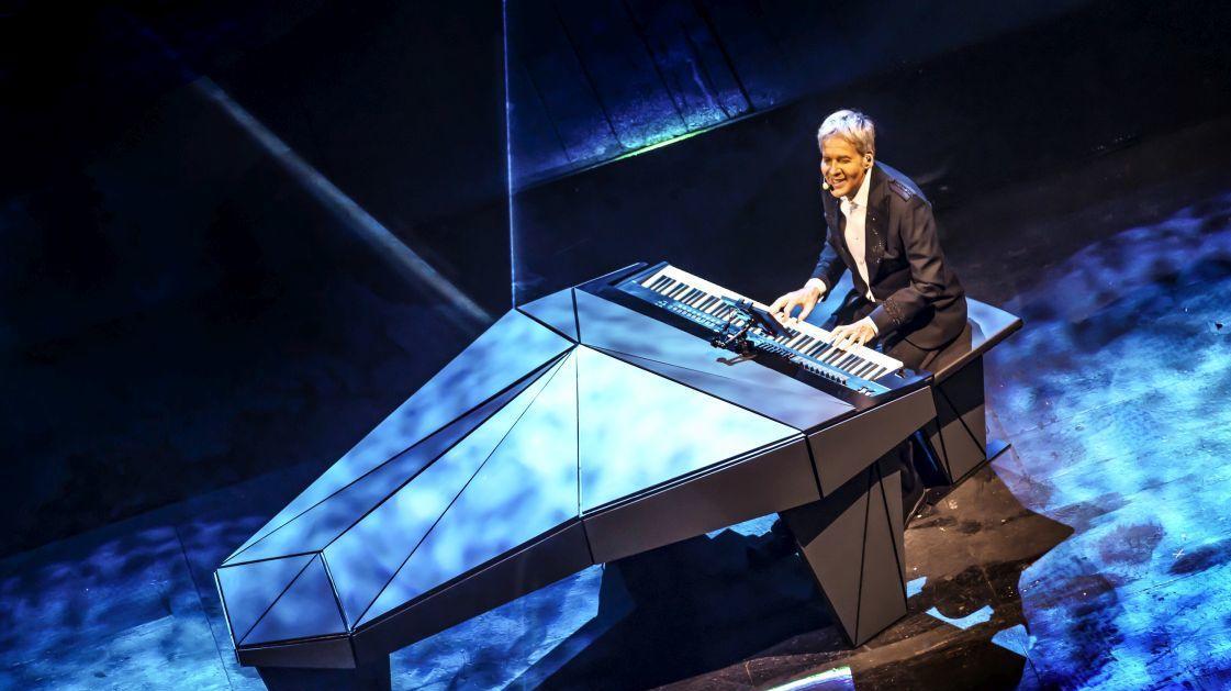 ‘Piano di Volo’, il concerto racconto di Claudio Baglioni nei teatri in Toscana: le date