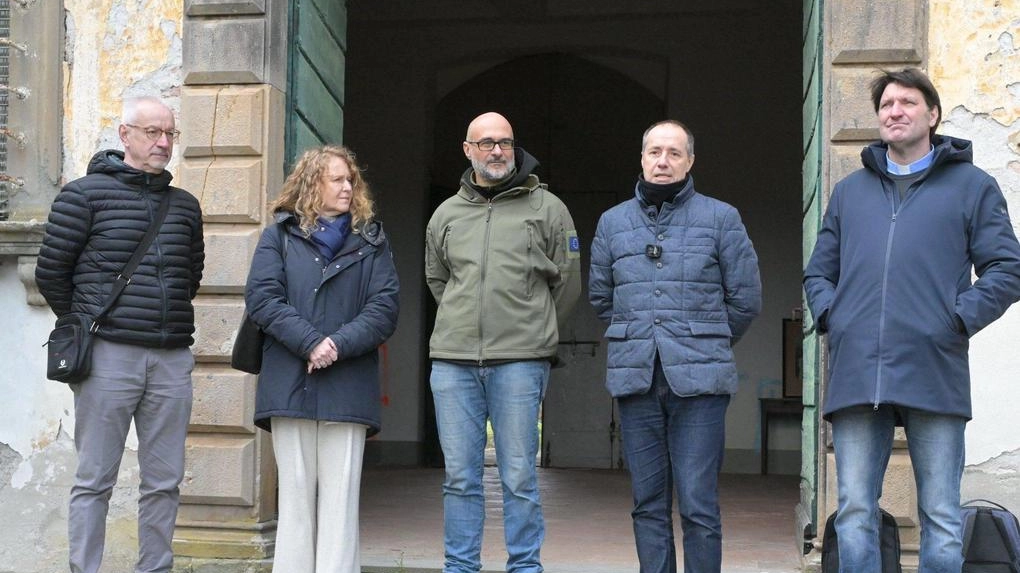 La presentazione dei progetti per il monastero di Vicopelago (foto Alcide)