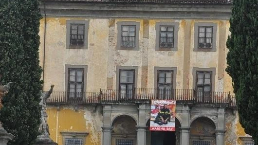 Gli ex pompieri contro il degrado. Nasce l’associazione culturale per la difesa di Villa Bellavista