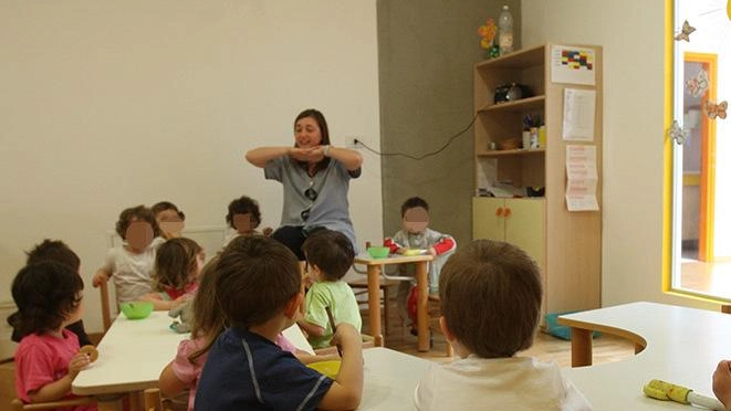 A Montecarlo, per il prossimo anno scolastico, sarà attivato il servizio di pre accoglienza presso la scuola dell’Infanzia Marconi per genitori che necessitano di portare i figli prima dell'orario di lavoro. Le domande vanno presentate entro il 20 agosto.