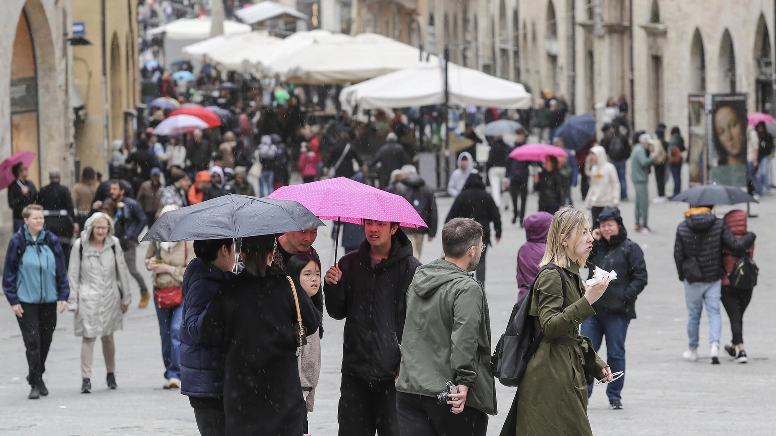 “Le vie della ceramica“ fa il boom di visitatori nonostante la pioggia