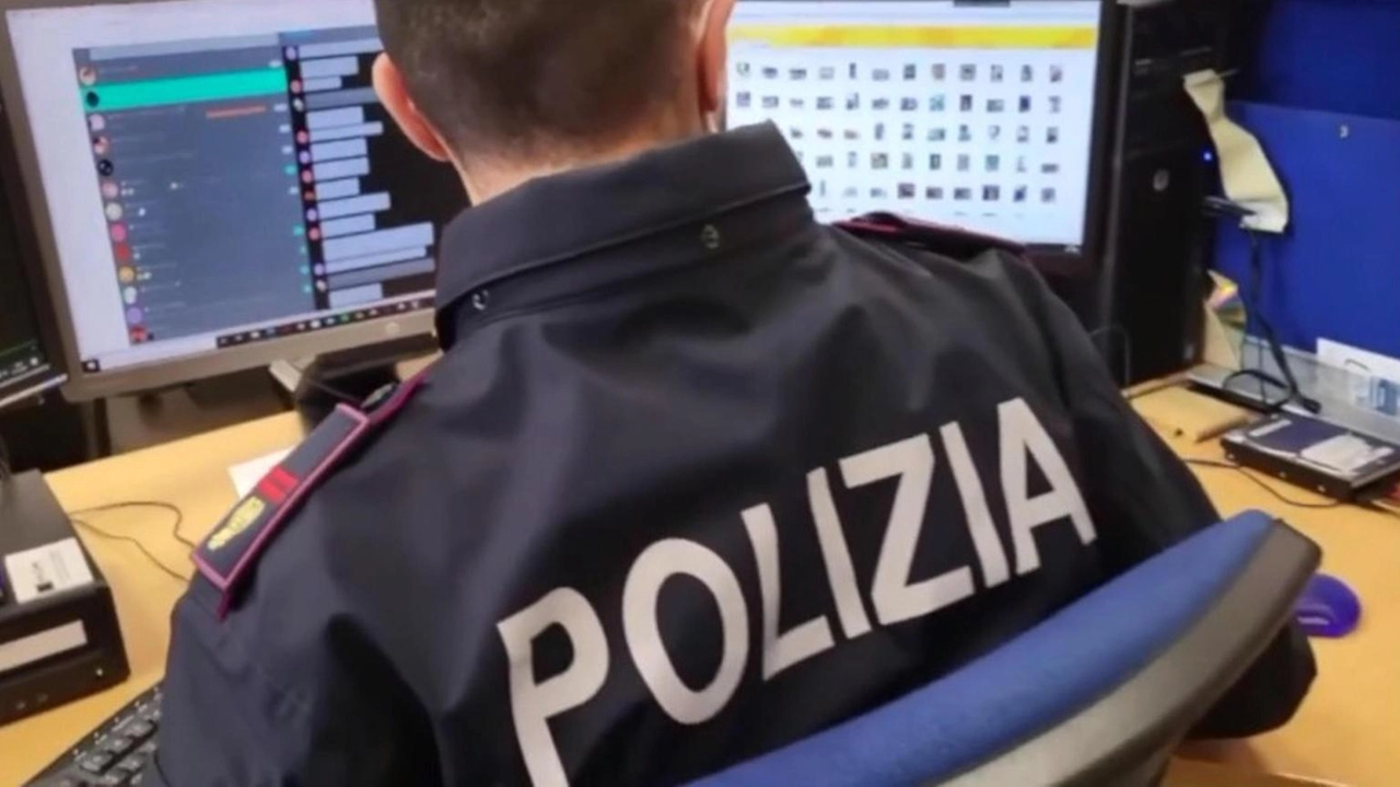 Decine e decine le denunce che. arrivano anche alla Polizia postale