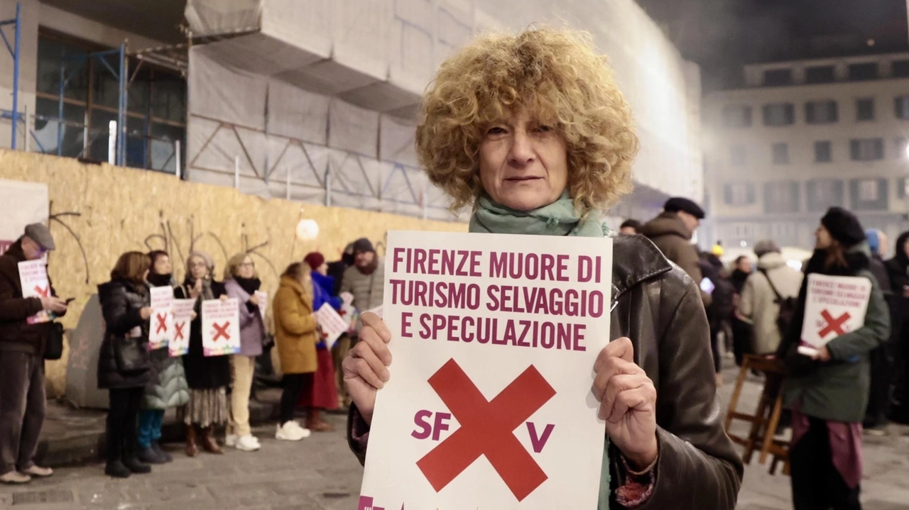 Una recente protesta contro gli studentati di lusso