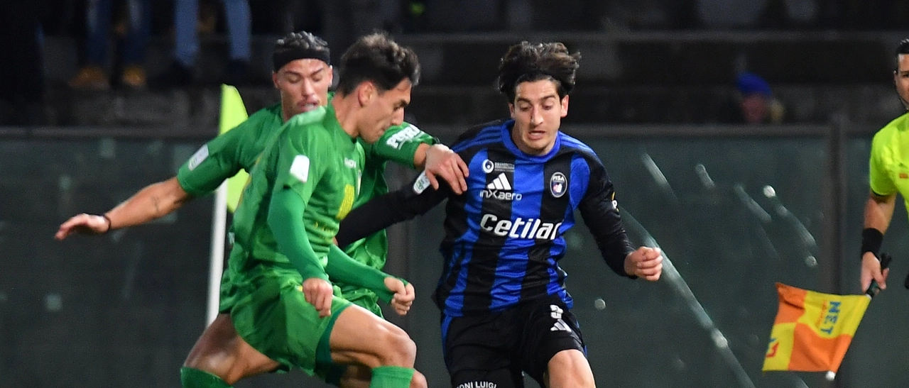 Pisa-Carrarese 2-1: missione compiuta, i nerazzurri volano in fuga