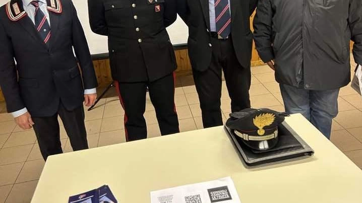 Comano: incontro con i carabinieri nella sala parrocchiale e al teatrino di Monti