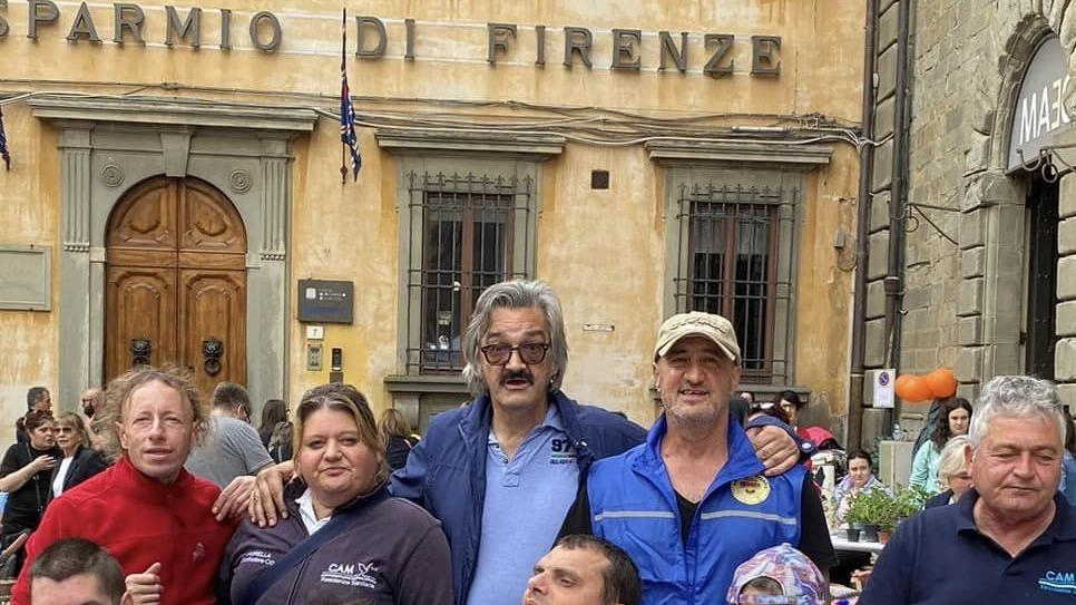 Mercatino Calcit, raccolti 7mila euro. Il presidente: "Grazie ai ragazzi"