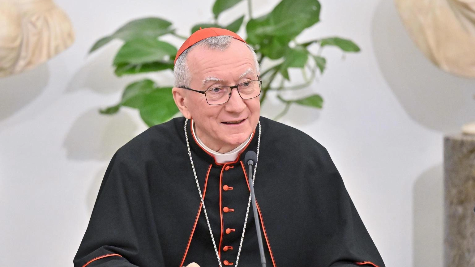 Card. Parolin, "auguri a Trump, superi le polarizzazioni"