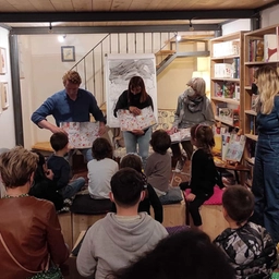 Tante attività per inverno e primavera 2025 alla libreria La Casa sull’albero di Arezzo