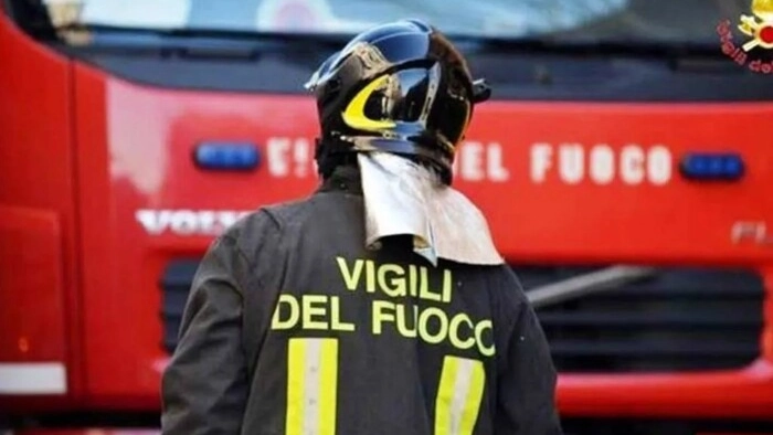 Intervenuti i vigili del fuoco