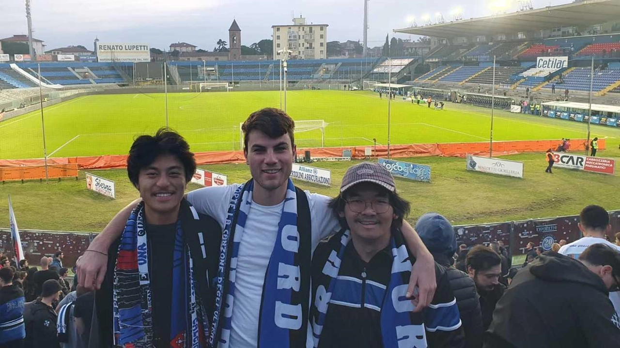 Aidan Cheung e Giovanni Collosi, con un amico, alla Cetilar Arena