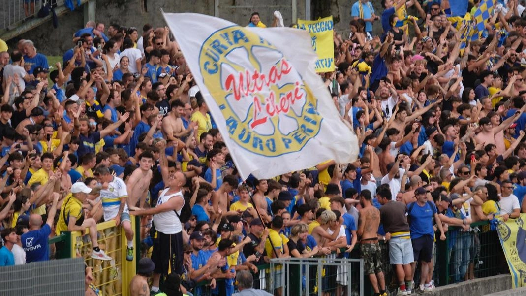 Continuano spediti i lavori allo stadio dei Marmi